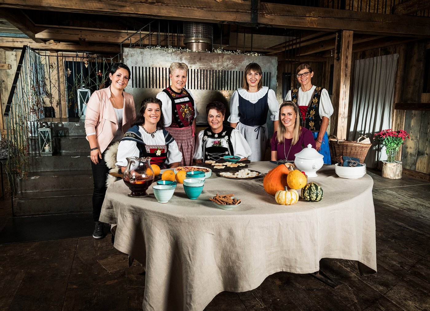 Wer wird heute Abend zur Landfrauenküche-Siegerin gekürt? (Bild SRF/Ueli Christoffel)