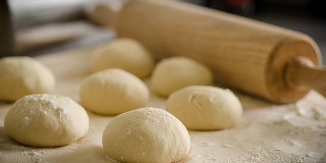 Künftig soll auf einen Blick erkennbar sein, wo ein Brot hergestellt worden ist. (Bild Skitterphoto / Pixabay)