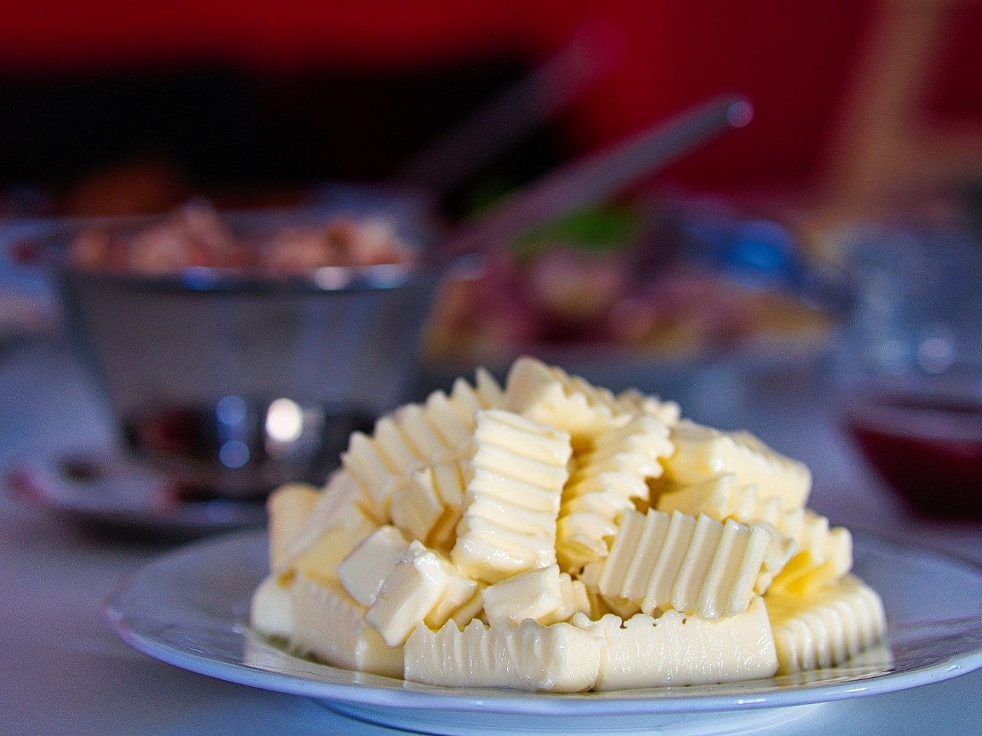 Auch 2021 wird Butter importiert. Damit falle das Butterloch als Argument in Milchpeis-Verhandlungen weg, meint Big-M. (Bild PHOTOGRAPHY-toporowski/Pixabay)