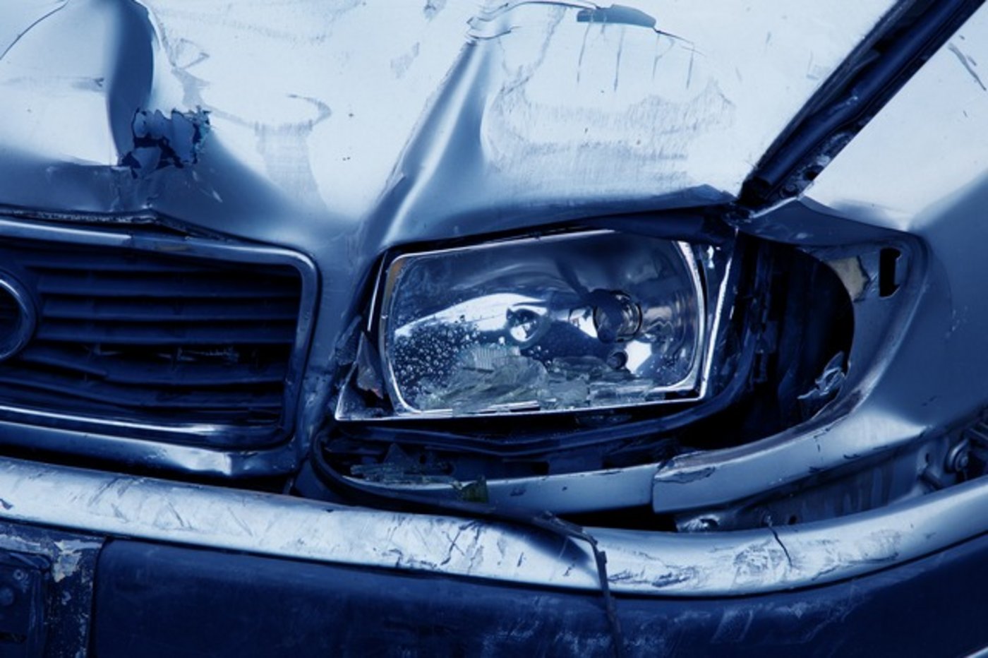 Der Traktorfahrer welcher an der Kollision beteiligt war, meldete sich erst später bei der Polizei. (Symbolbild Pixabay)