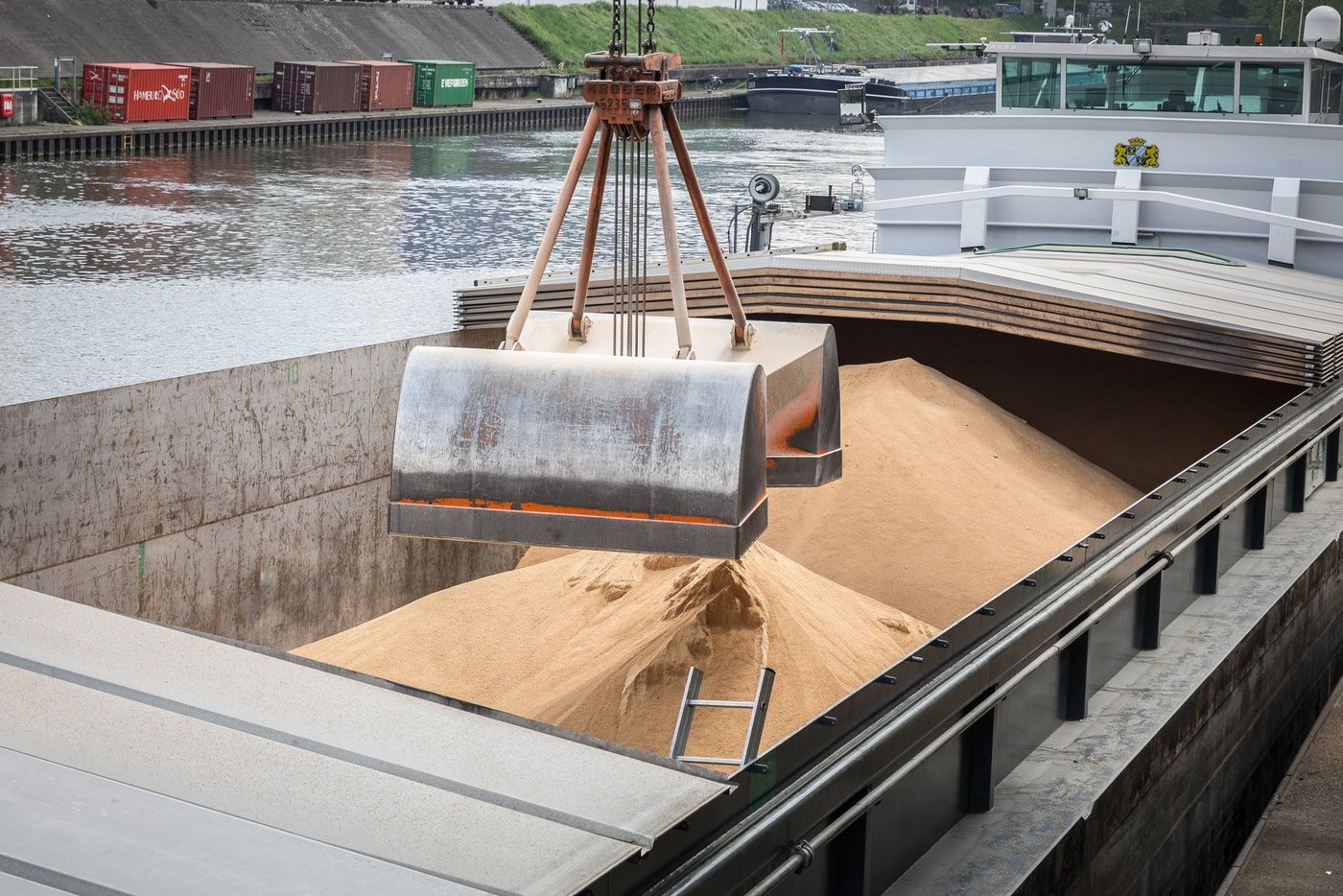 Produktionsstandards sollen bewirken, dass Soja nicht mehr auf gerodeten Regenwaldflächen angebaut wird. (Bild Yannik Andrea, Soja Netzwerk)  