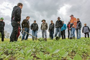 Neue Bildungs-Anforderungen für neue Bio-Betriebe: Fünf Kurstage während der Umstellung sind Pflicht.(Bild mh, LZ Liebegg)