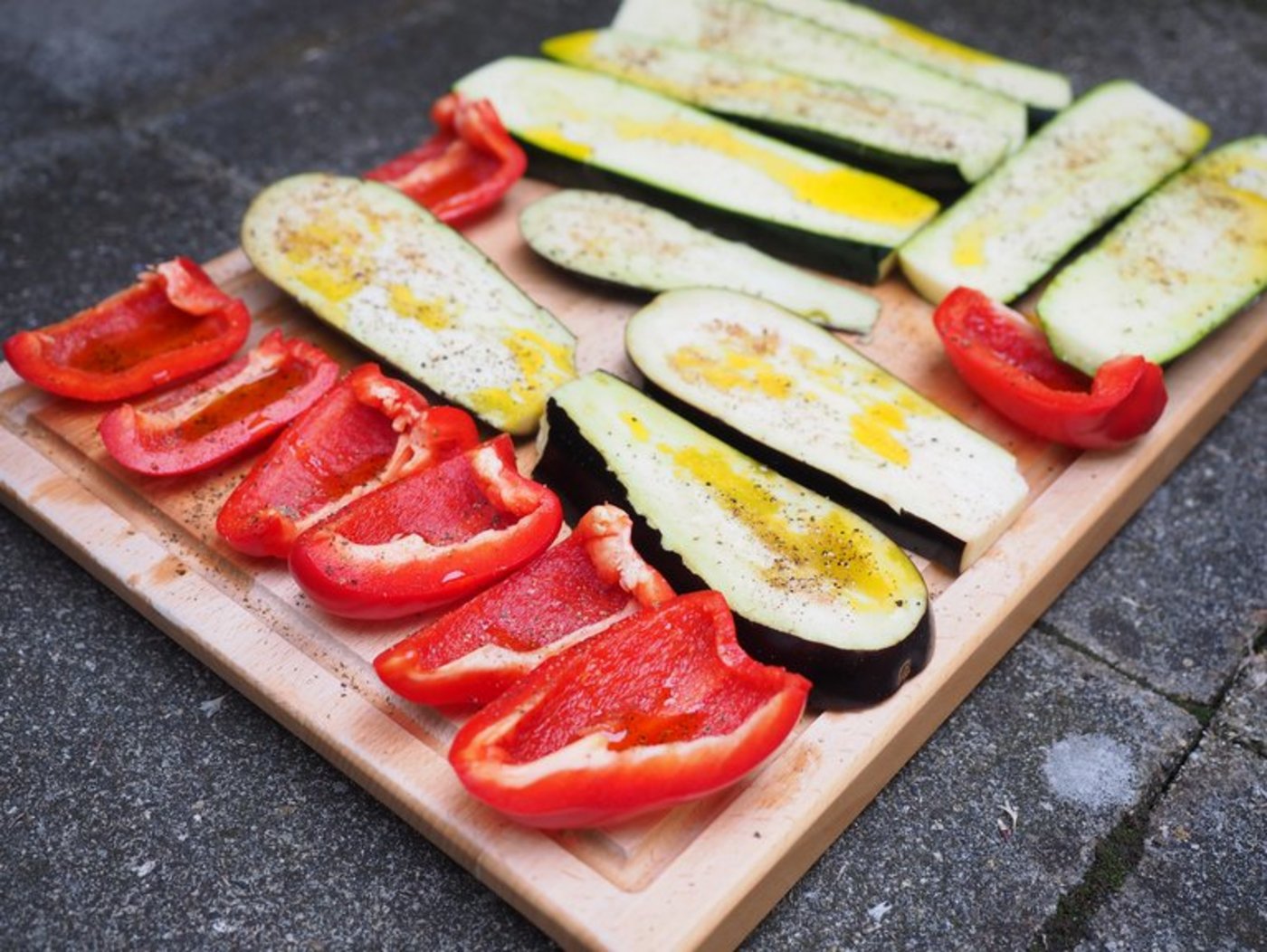 Machen eine gute Figur auf dem Grill: Peperoni, Zuchetti und Co. (Bild Pixabay)