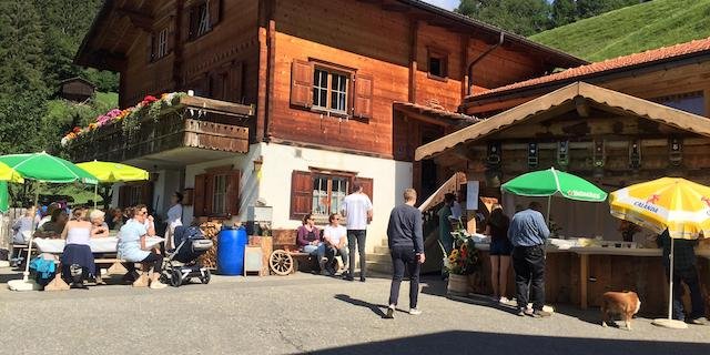 Der Hof der Familie Jäger steht heute für Besucherinnen und Besucher des 1. August-Brunches offen. (Bild Peter Fankhauser)