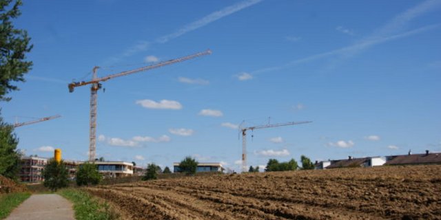 Die laufende Revision des Raumplanungsgesetztes solle die Zersiedelung stoppen, heisst es beim SBLV. (Bild zersiedelung-stoppen.ch)