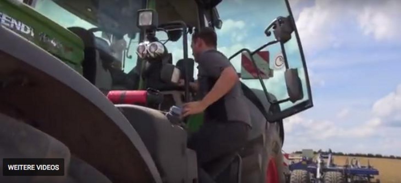 Philippe hat für den Heiratsauftrag auf dem Feld nur einen Versuch. (Bild Screenshot Youtube)