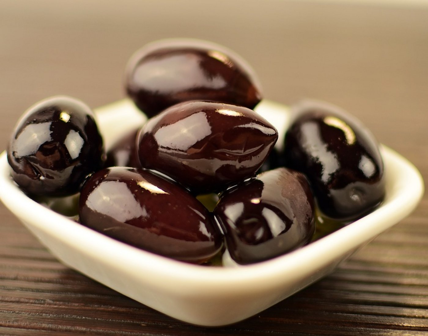 Die USA haben bislang schwarze Oliven im Wert von rund 70 Millionen Dollar pro Jahr aus Spanien importiert. (Symbolbild Pixabay)