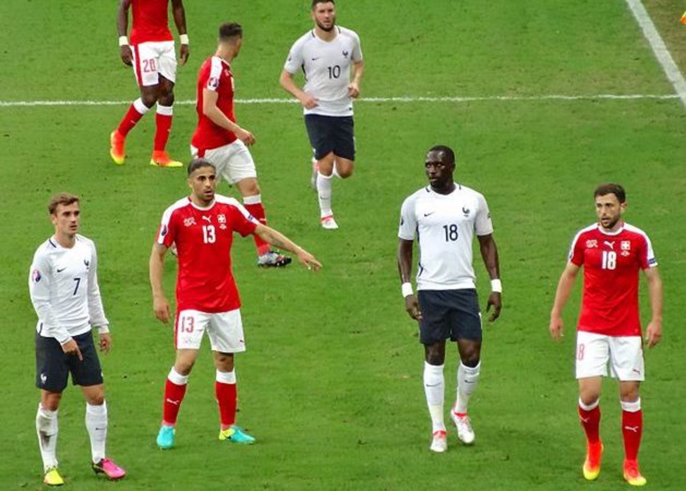Fussball-WM: Ab dem 14. Juni wird wieder geackert. Die Schweizer-Nationalmannschaft hat ihr erstes Spiel am 17. Juni. (Bild Wikimedia)