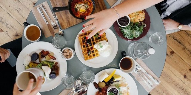 Die Haushalte schmeissen mehr Essen weg als sie denken. (Bild Pixabay) 