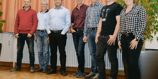 Der Vorstand der Bauerngruppe Glarus Süd. Zweiter von rechts ist der neugewählte Patrick Schindler aus Rüti.(Bilder Barbara Schirmer)