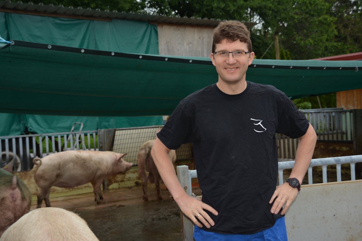 Freut sich auf den Austausch mit Berufskollegen aus ganz Europa: Schweineproduzent Lukas Schulthess, Gutenswil. (Bild Armin Emmenegger)