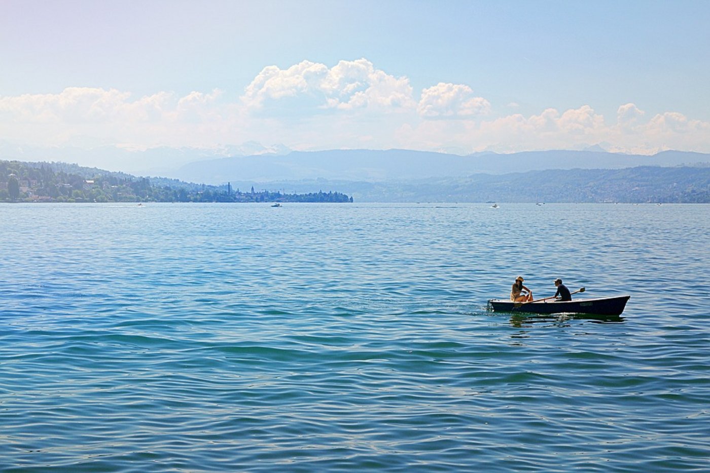 Auch auf und am Zürichsee wars am Wochenende hochsommerlich. (Symbolbild Pixabay)