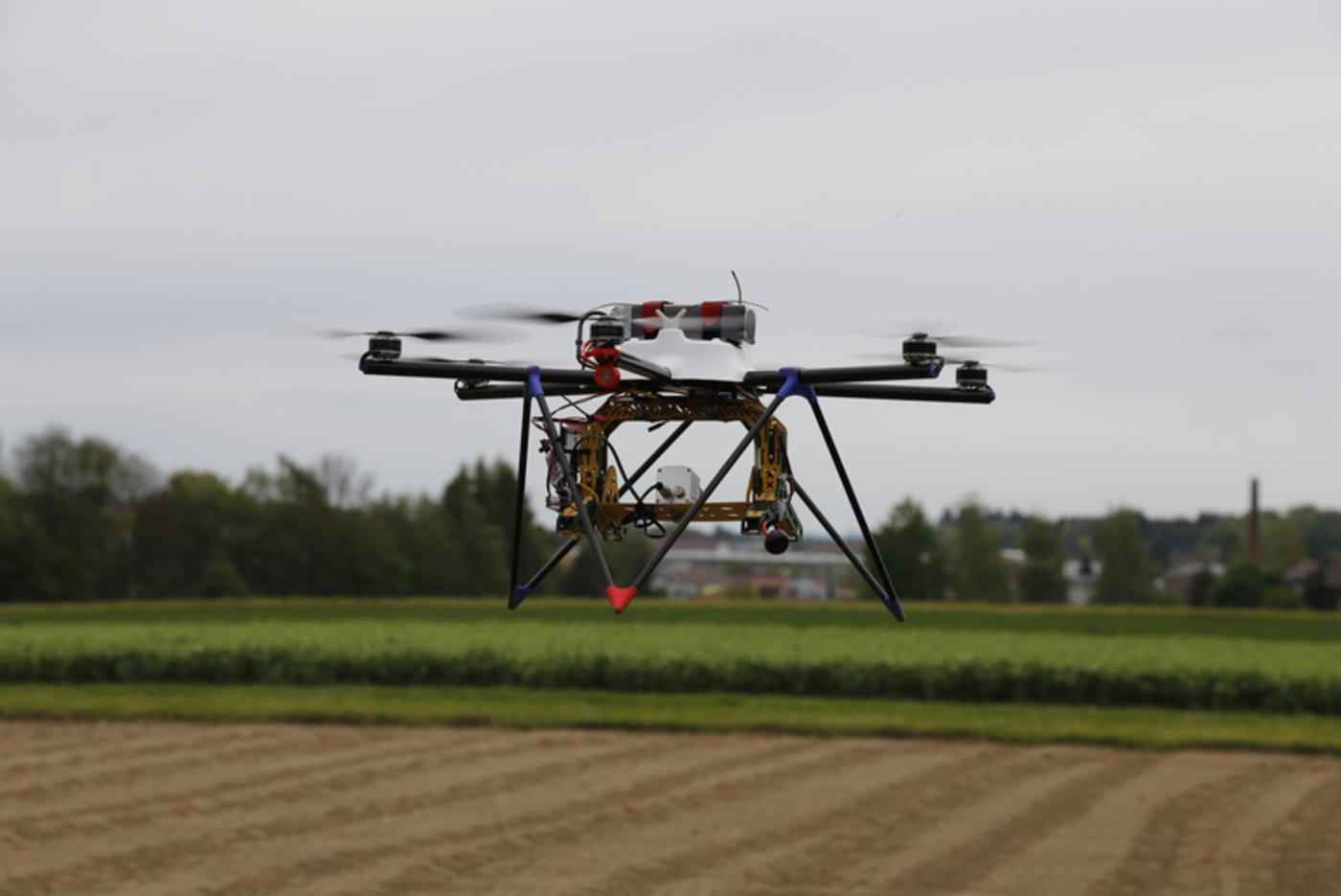 Die Drohne ist das Paradebeispiel der Digitalisierung in der Landwirtschaft. (Bild lid/ji)