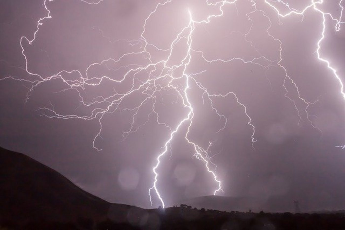 Stürme haben nicht nur negative Auswirkungen. (Symbolbild Pixabay)