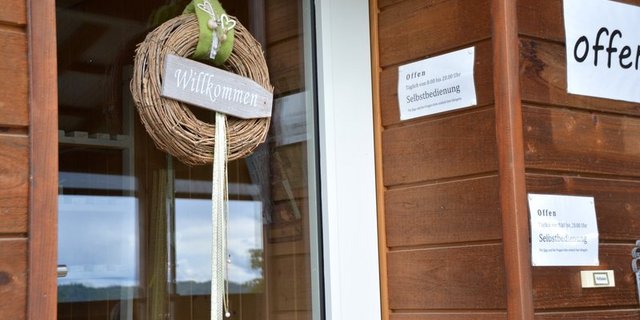 Auf der Plattform vomhof.ch sind bereits über 1700 Hofläden registriert. (Bild Andrea Gysin)