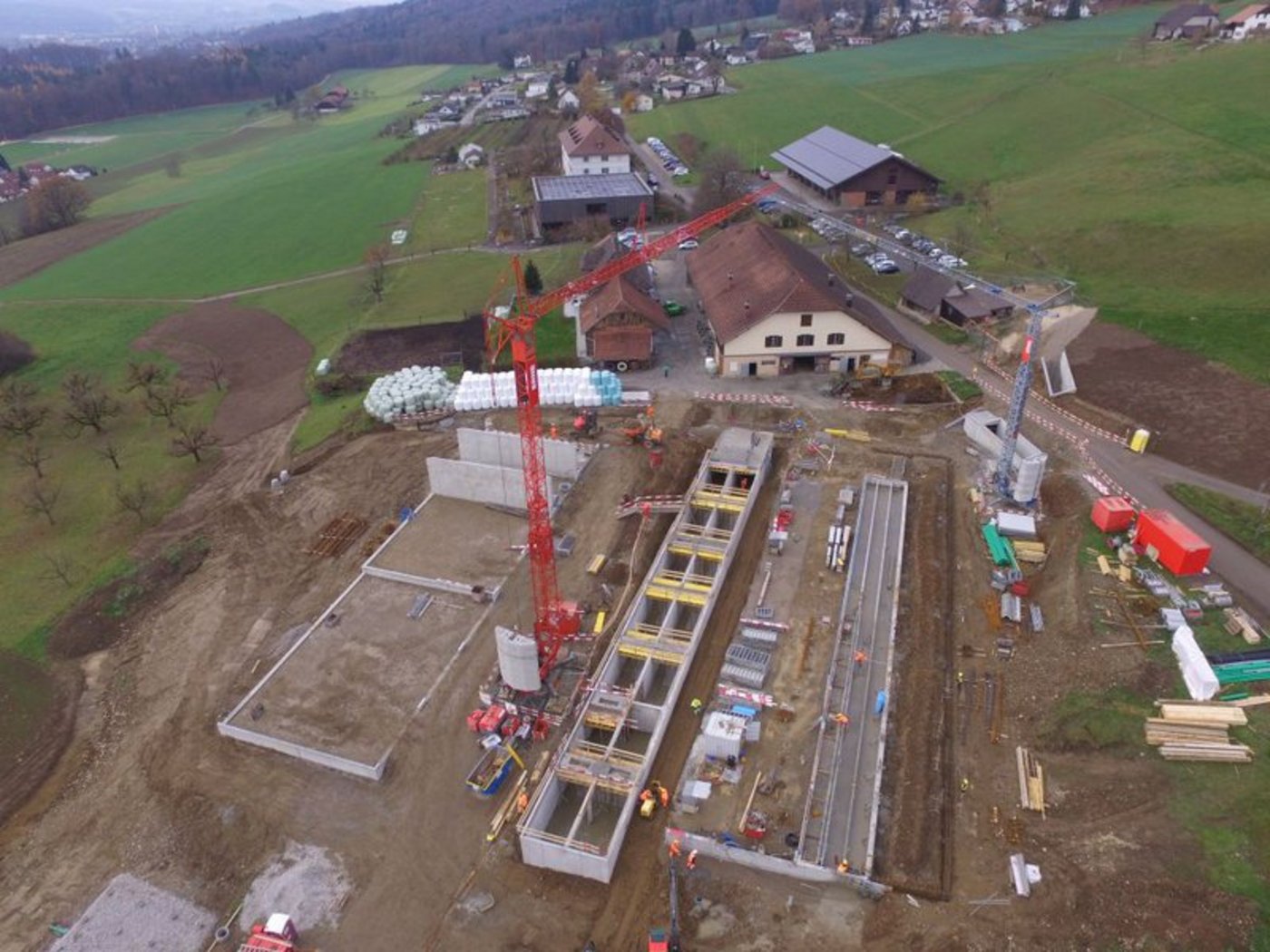 Betonarbeiten Milchviehstall sind weit fortgeschritten. (Bilder zVg)