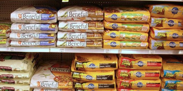 Dog_Food-Jason-Meredith-by_s.jpg