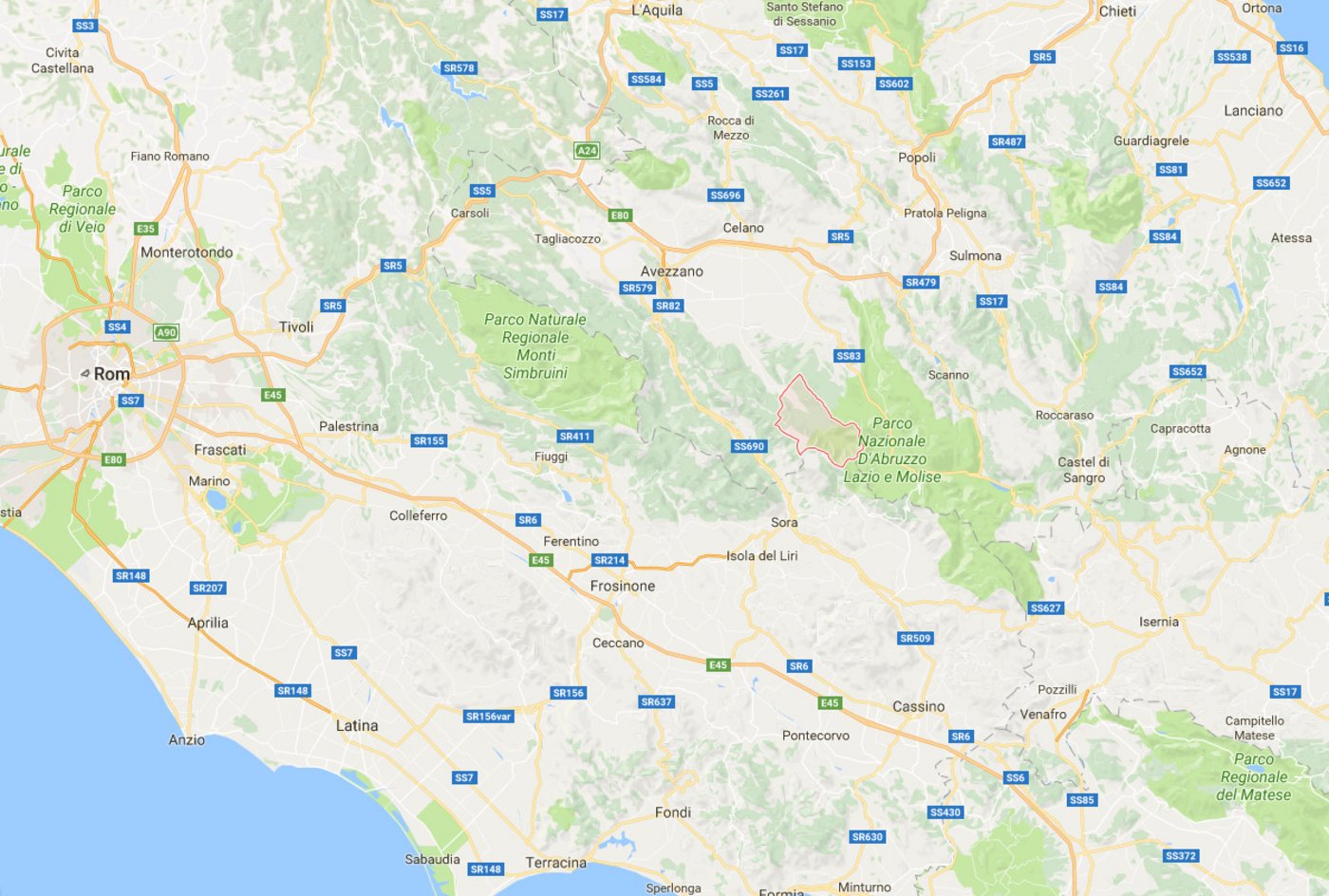 ...drang  in Villavallelonga in eine Wohnung ein. (Screenshot Google Maps)