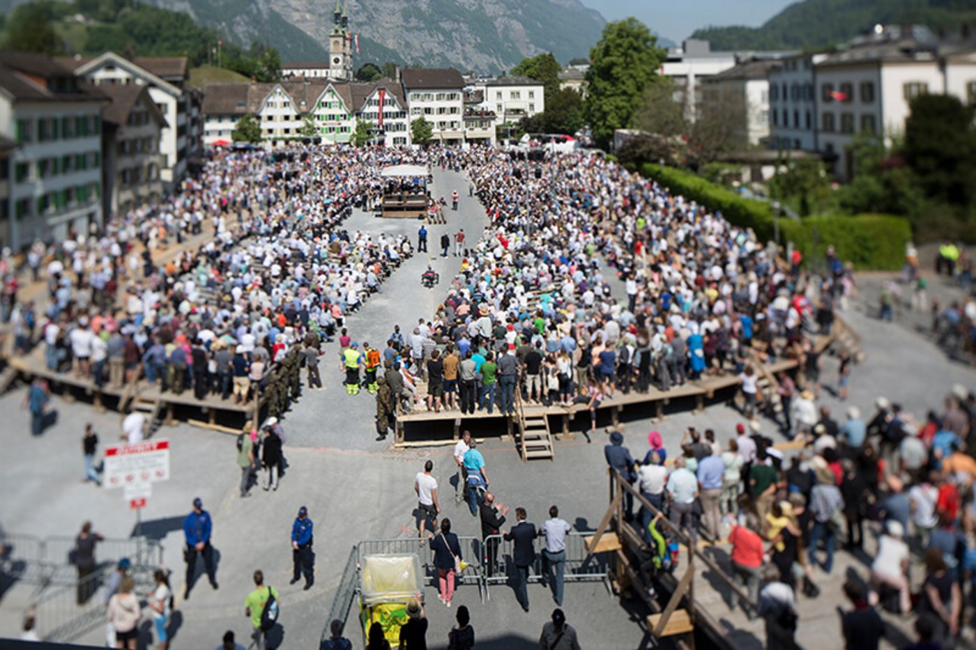 So schön sieht es wohl dieses Jahr nicht aus an der Landsgemeinde. (Bild landsgemeinde.gl.ch)