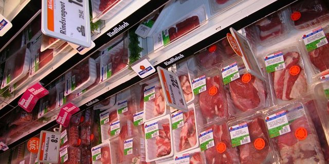 Der Fleisch-pro-Kopf-Konsum ist im letzten Jahr leicht angestiegen. (Bild: BauZ)