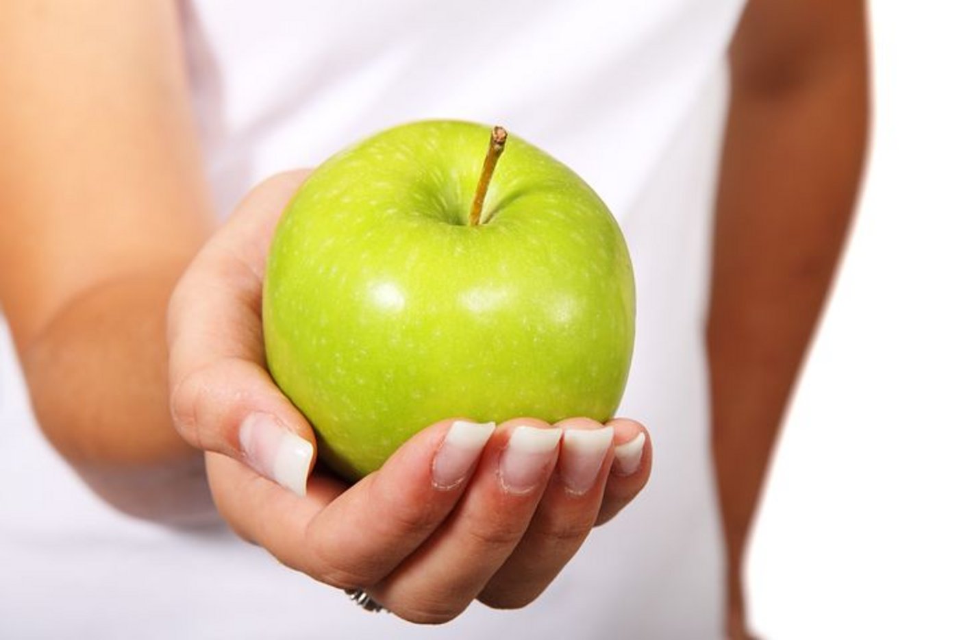 Die Verbesserung des Lebensmittel- und Mahlzeitenangebots ist ein Schwerpunkt des neuen Aktionsplans zur Schweizer Ernährungsstrategie 2017-2024. (Symbolbild Pixabay)