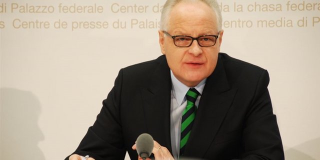 Die Motion von Rudolf Joder wollte die Einfuhr von Lebensmitteln bei der Aushandlung von Staatsverträgen beschränken. (Bild jw)