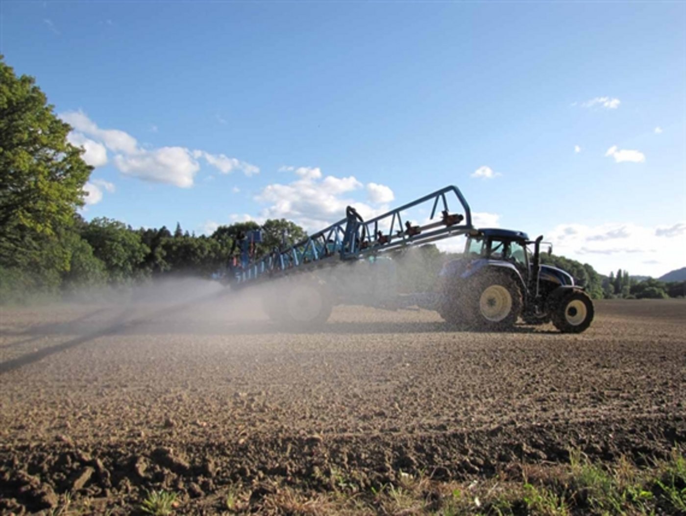 Ins Visier der UNO-Mitgliedstaaten geraten etwa Subventionen, die den Einsatz von zu viel Pflanzenschutzmitteln begünstigen. (Bild Jérémie Suchet/landwirtschaft.ch) 