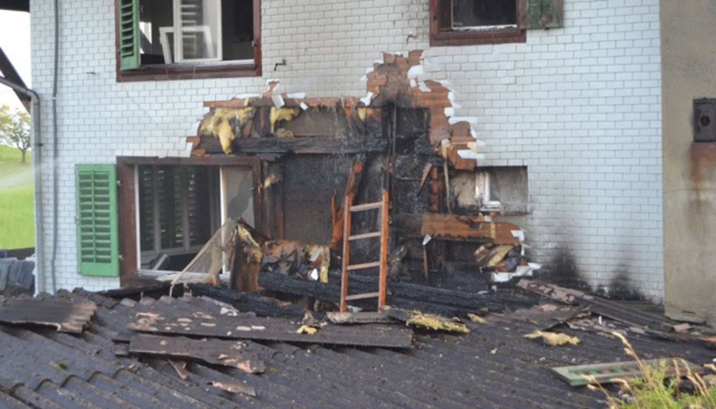 Beim Brand entstand erheblicher Sachschaden. 