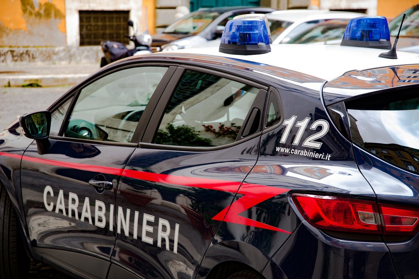 Nicht nur die Polizei (Carabinieri), sondern auch das Militär soll künftig gegen die Ökomafia in Italien zum Einsatz kommen. (Symbolbild Pixabay)