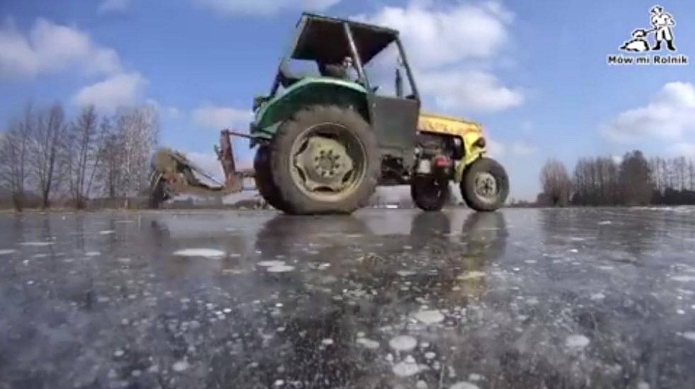 Action auf spiegelglatter Oberfläche. (Screenshot Mow mi Rolnik/Facebook)
