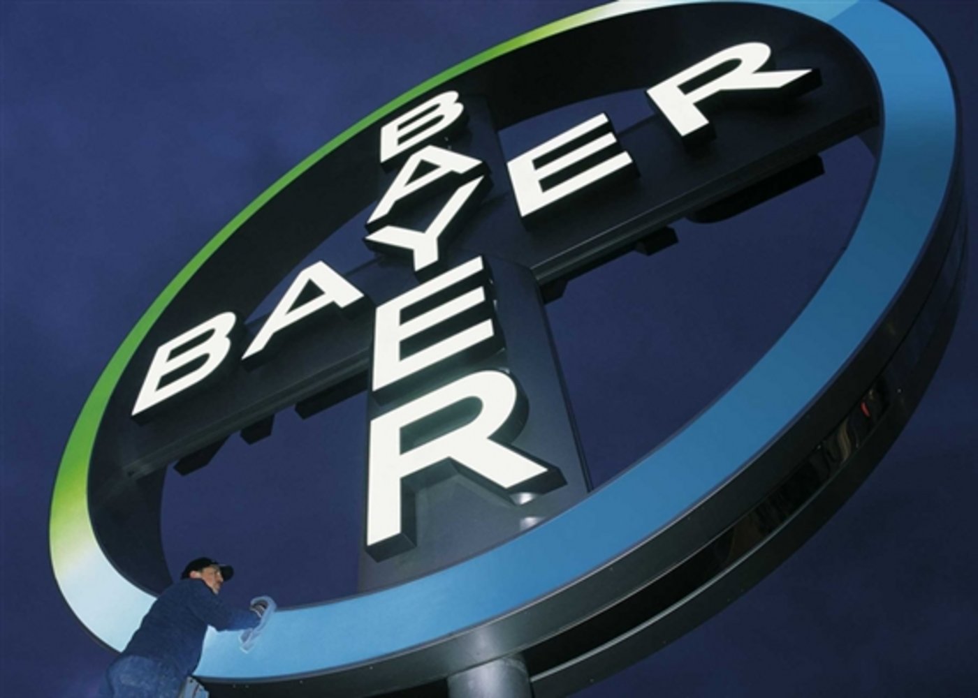 Massiver Abbau bei Bayer: Rund 4'100 Stellen fallen allein in der Pflanzenschutzsparte im Zuge der Monsanto-Übernahme weg. (Bild Bayer)